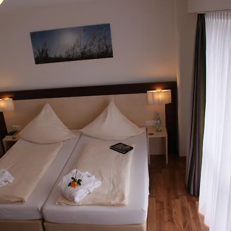Отель Im Kornspeicher 3*